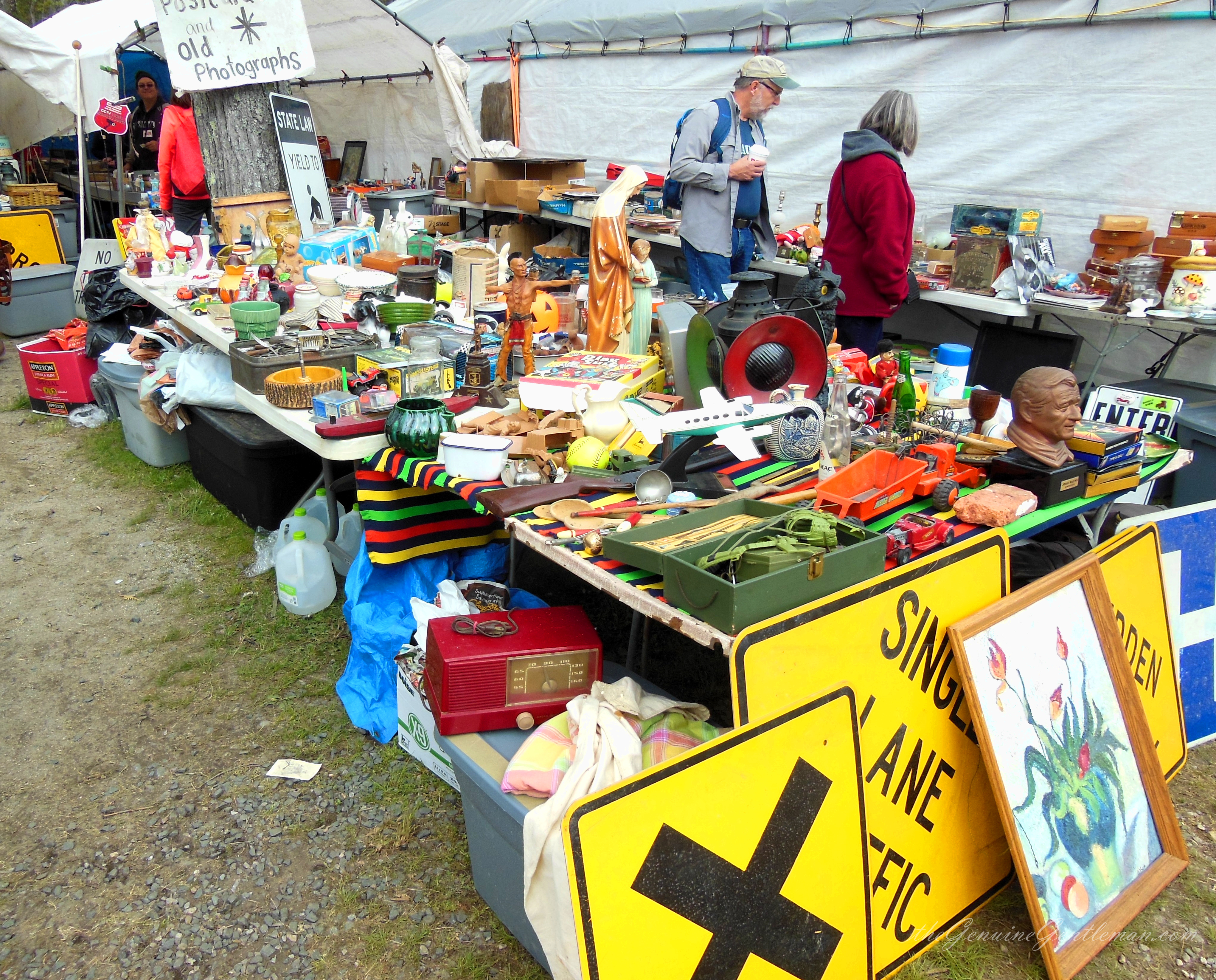 Brimfield Antique Show Standard Flea Market Vendor