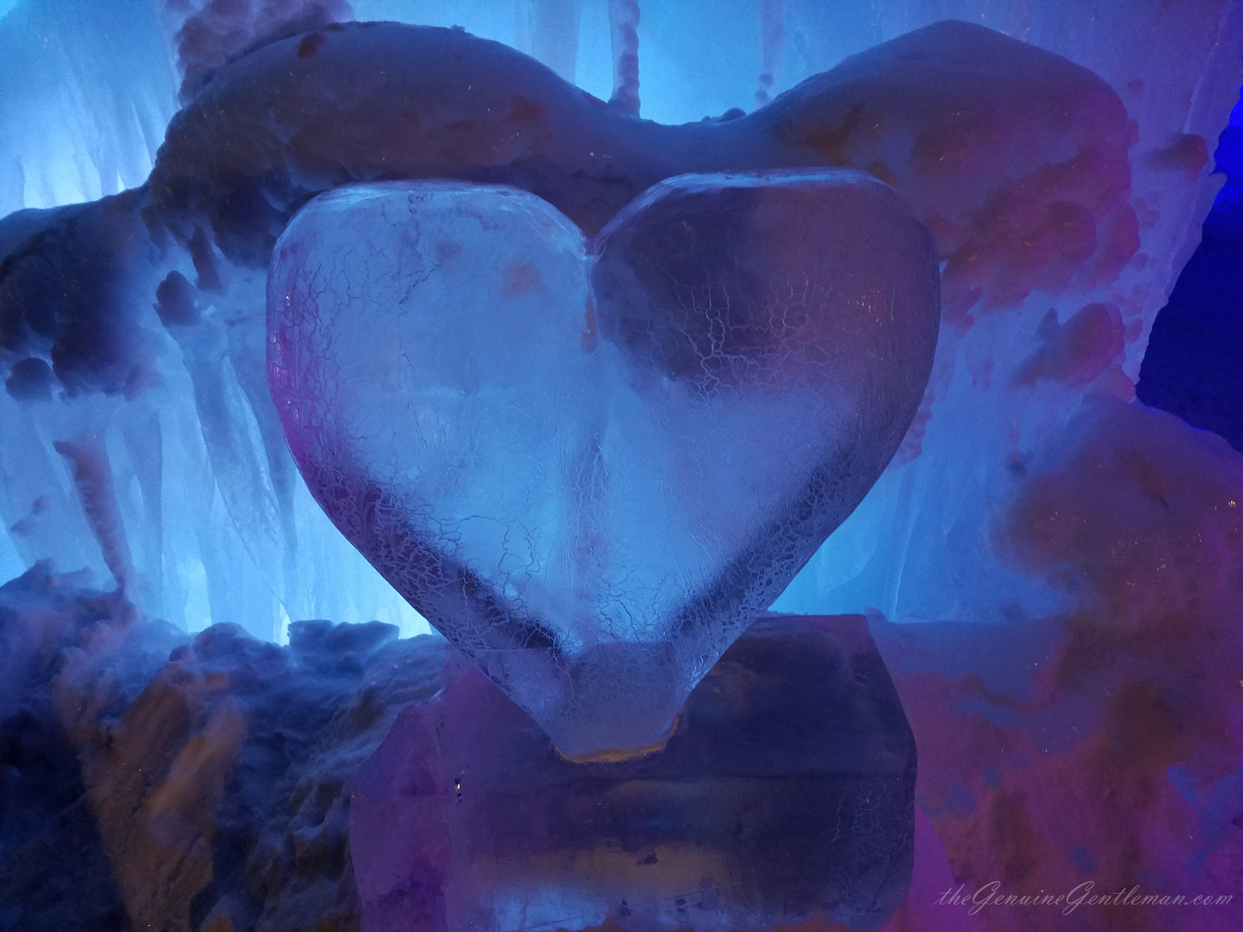 Ice Castle - Ice Heart, Lincoln New Hampshire