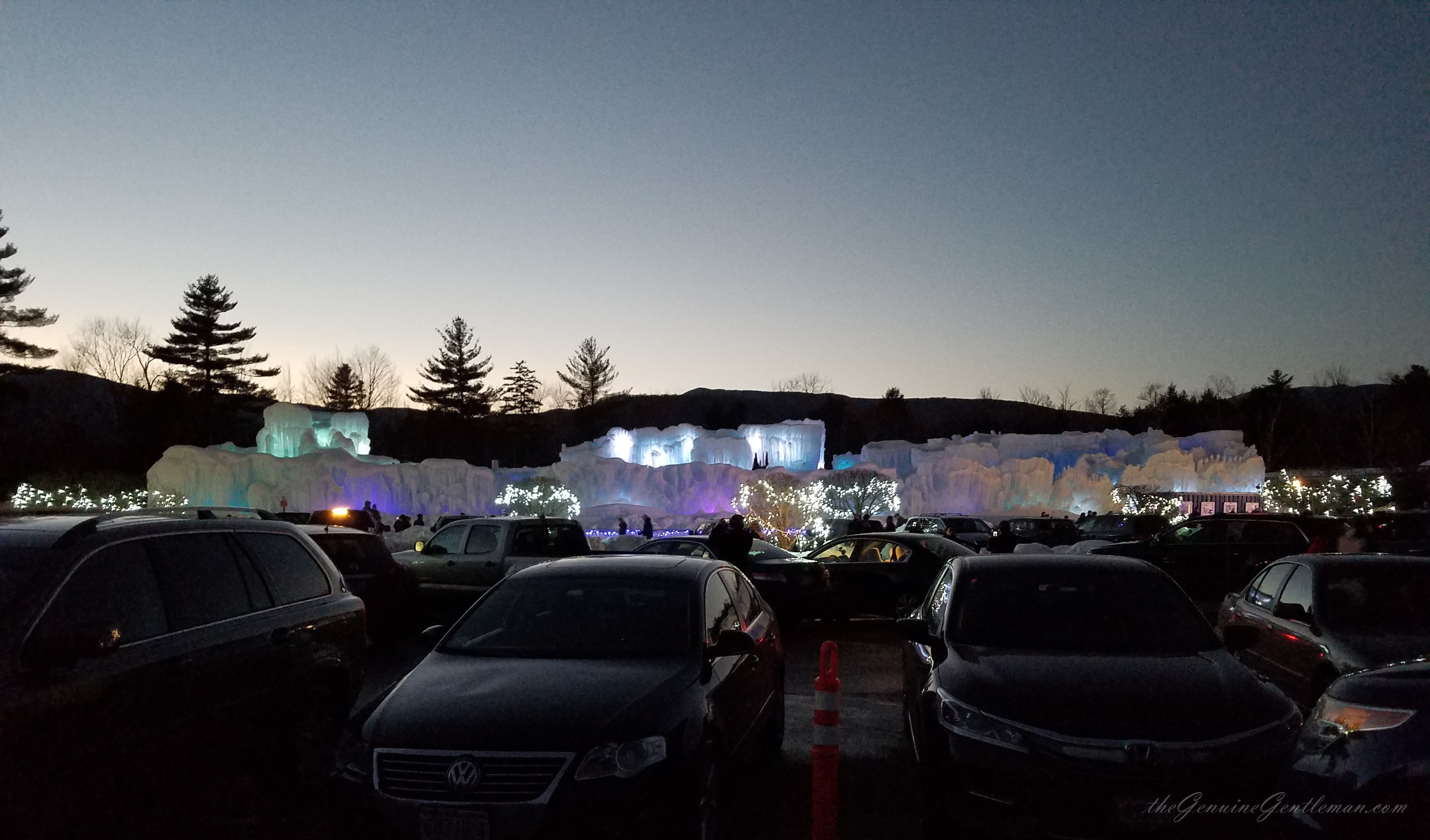Ice Castle - Parking Lot, Lincoln New Hampshire